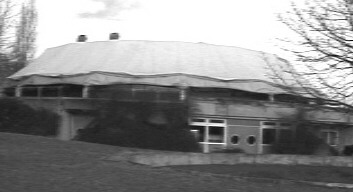 Dampfnudel mit eingestürzer Hülle