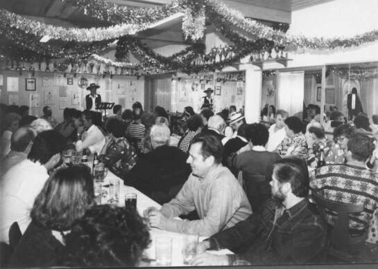 Gäste der Saisoneröffnung